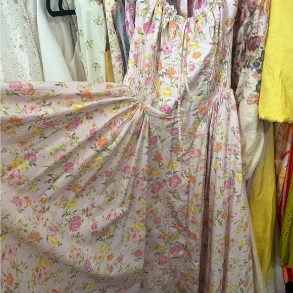 House of CB Arabella Floral Halter Neck Dress - Picture 6 of 9